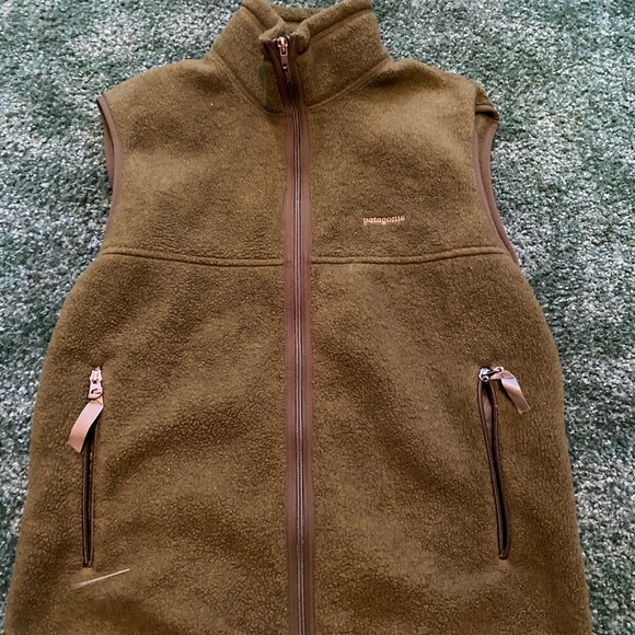 Patagonia vest - Picture 1 of 3